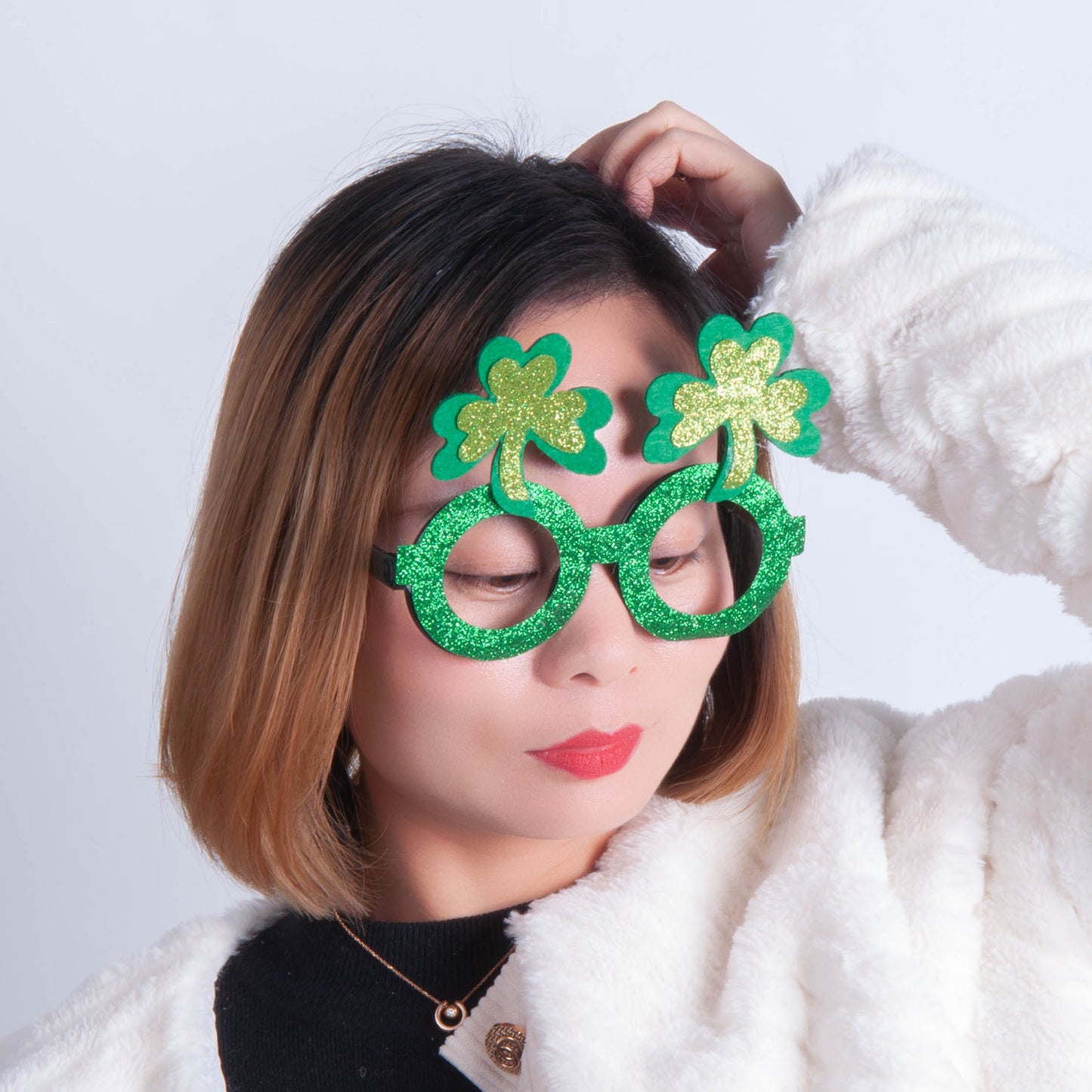 Irish Green Shamrock Glasses St Patrick's Day Funny Ornament